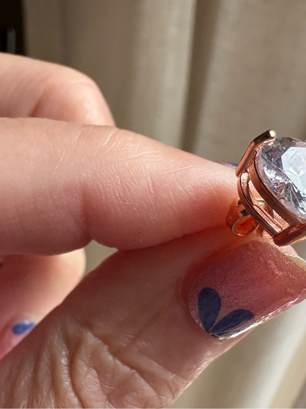Swarovski Crystal Rose Gold Heart Earrings - Picture 5 of 5